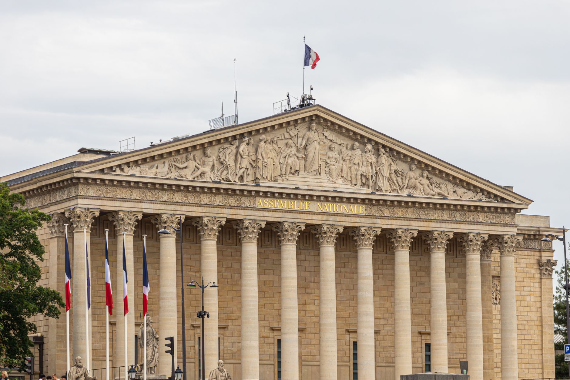 Politiques et dispositifs éducatifs